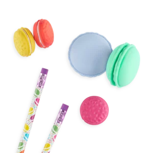 112-096-Le-Macaron-Patisserie-Scented-Erasers-CU4_800x800